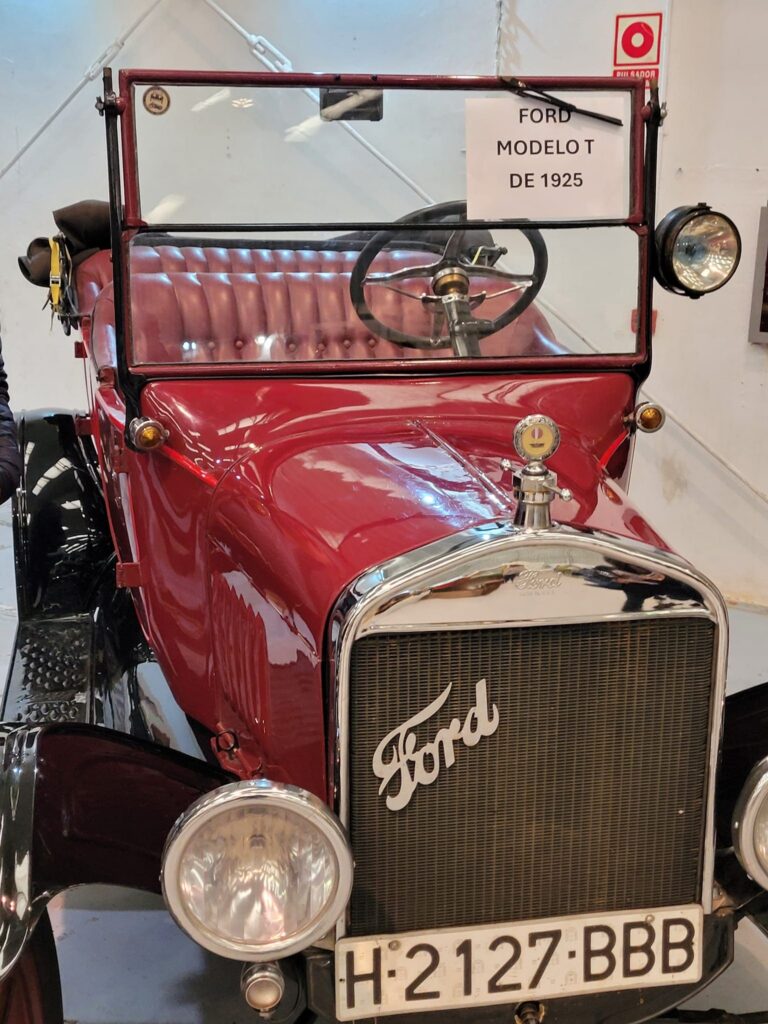 Galería Antiquarius - 2024